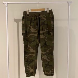 COPY - Military green camo jogger pants!